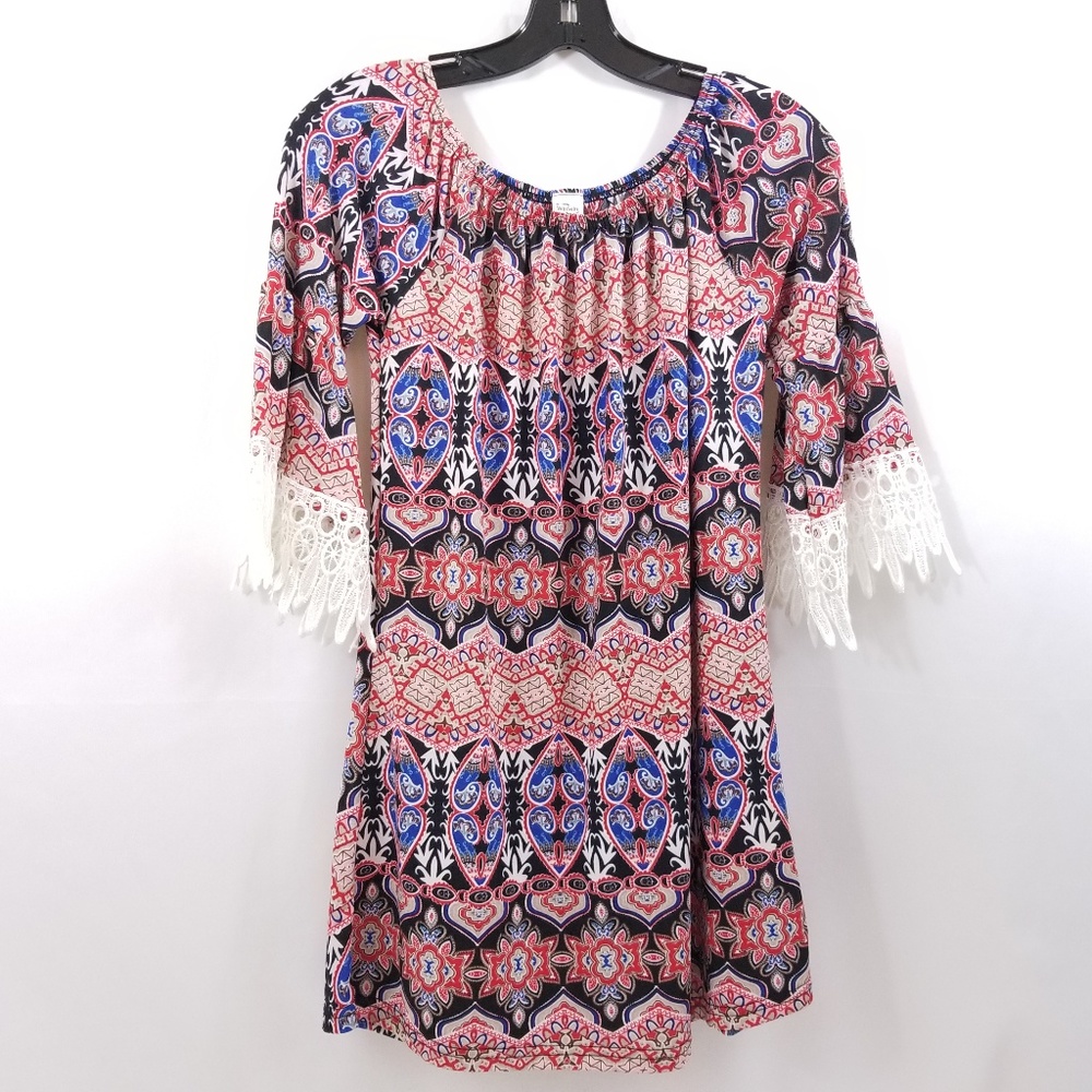 WinWin Half Sleeve Lace Tunic Top Scoop Neck S/M